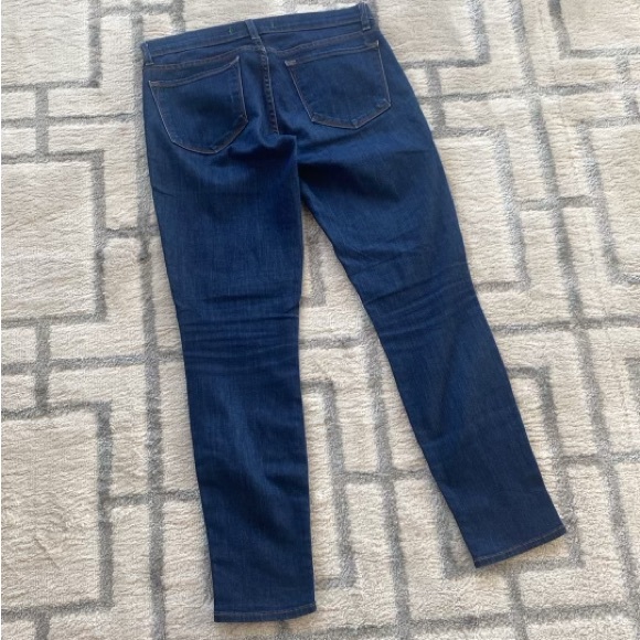 J Brand Skinny Leg ankle length Jeans Pure Wash size 28 - Picture 3 of 7